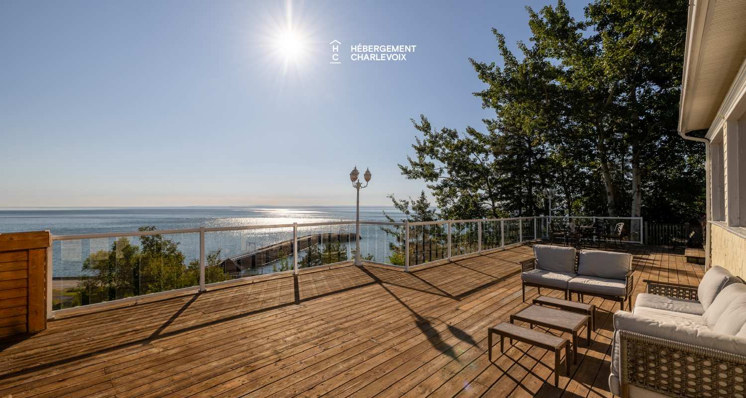 JAU-230 - Historic riverfront home with private hot tub